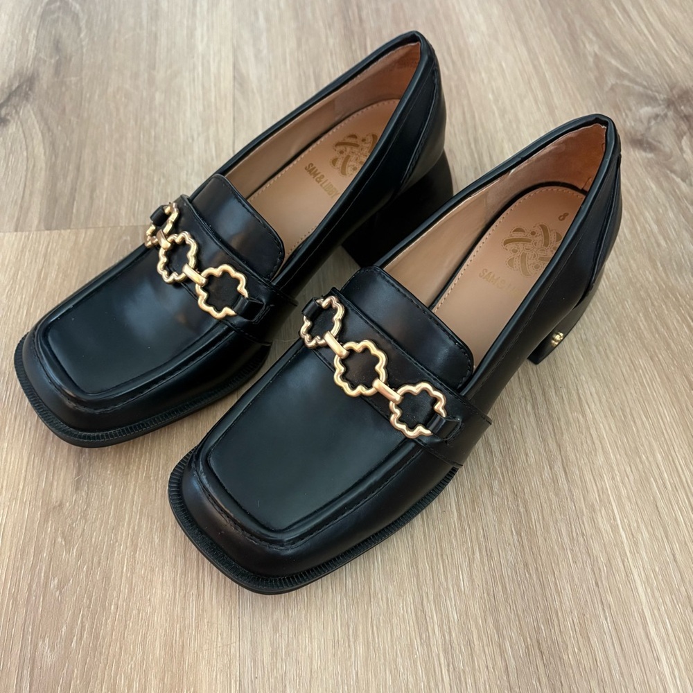 Sam & Libby Women’s Black Loafers with Gold Chain Detail – Size 8 Block Heel
